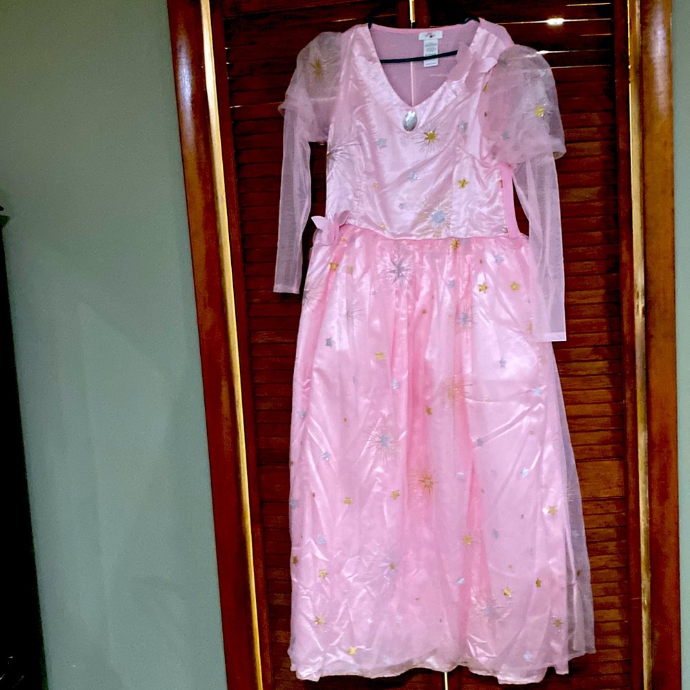 Glenda the good witch